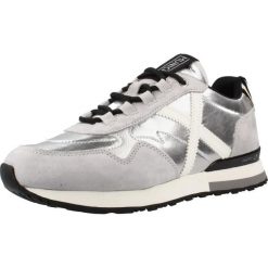 Buty MUNICH 8816067M SUNSET 67 Srebrny. Szare obuwie trekkingowe damskie munich, z tkaniny, bez zapięcia. Za 467.99 zł.