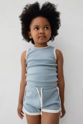 MINI spodenki z beżowym obszyciem w kolorze SKY BLUE - DALTON-80-86 (12-18). Niebieskie szorty damskie Marsala, bez wzorów, z bawełny. W wyprzedaży za 24.98 zł.