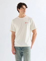 MESKA KOSZULKA WRANGLER GRAPHIC TEE WORN WHITE 112377994. Białe t-shirty męskie Wrangler, s, bez wzorów, bez kołnierzyka, bez ramiączek. Za 69.99 zł.