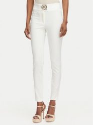 Babylon Spodnie materiałowe W E00057 Kremowy Slim Fit. Białe spodnie materiałowe damskie Babylon, bez wzorów, z materiału. Za 844.99 zł.