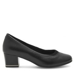 Czółenka Go Soft. Czarne czółenka damskie GO SOFT, bez wzorów, bez obcasa, bez zapięcia. Za 199.99 zł.
