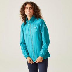 Kurtka trekkingowa dla kobiet Reggata Corinne IV. Niebieskie kurtki sportowe damskie Regatta, bez wzorów, bez ramiączek, bez kaptura, trekkingowe. Za 199.99 zł.