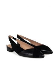Geox Baleriny "Charyssa" | D029BA 021TU | Kobieta | Czarny. Czarne balerinki damskie Geox, na lato, bez wzorów, ze skóry, eleganckie, bez obcasa, bez zapięcia. W wyprzedaży za 299.00 zł.