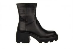 Botki Bayla-161 188 1401 01 Black 161635, Czarny, Skóra naturalna - 40. Czarne botki damskie Bayla, na zimę, bez wzorów, z gumy, eleganckie, z okrągłym noskiem, za kostkę, bez obcasa, na platformie, bez zapięcia. W wyprzedaży za 299.00 zł.