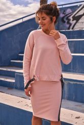 Asymetryczna Bluza z Lampasami - Różowa. Czerwone bluzy damskie MOE, l, bez wzorów, z bawełny, bez ramiączek, bez kaptura. Za 229.90 zł.