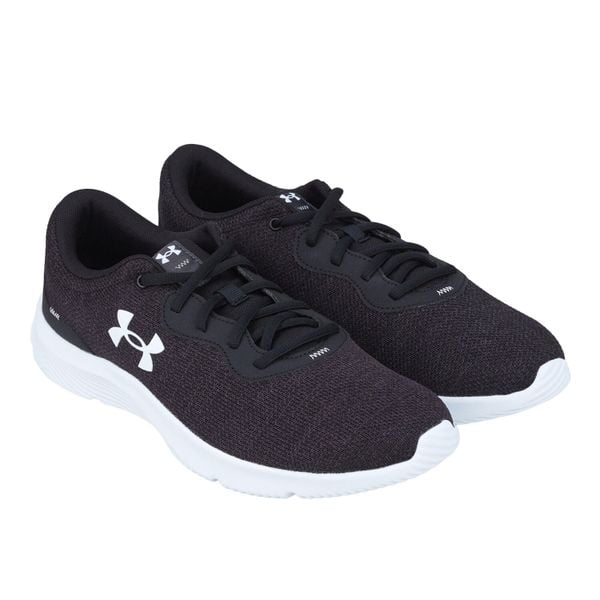 Trampki Męskie. Czarne buty zimowe męskie Under Armour, bez wzorów, sportowe, bez zapięcia. Za 297.99 zł.