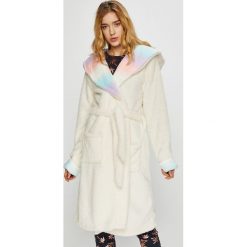 Chelsea Peers - Szlafrok. Białe szlafroki damskie Chelsea Peers, l, bez wzorów, z dzianiny, bez ramiączek, z kapturem. W wyprzedaży za 139.90 zł.