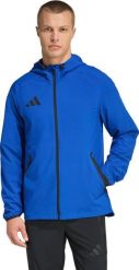 Kurtka męska Adidas Kurtka męska adidas Tiro 26 Travel Windbreaker niebieska KD3335 L. Niebieskie kurtki męskie Adidas, l, bez wzorów, bez kaptura. Za 355.31 zł.