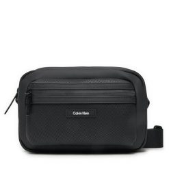 Saszetka Calvin Klein. Czarne saszetki i nerki męskie Calvin Klein, małe. Za 199.99 zł.