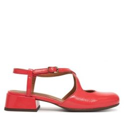 Czółenka Fly London. Czerwone czółenka damskie Fly London, bez wzorów, bez obcasa, bez zapięcia. Za 716.99 zł.