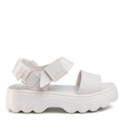 Sandały Melissa. Białe sandały damskie Melissa, bez wzorów, bez obcasa, na koturnie, bez zapięcia. Za 299.99 zł.