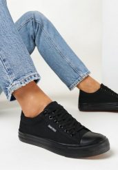 Czarne Trampki przed Kostkę Uptulle. Czarne trampki i tenisówki damskie Born2be, bez wzorów, przed kostkę, bez zapięcia. Za 44.99 zł.