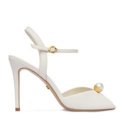 Sandały GINO ROSSI. Białe sandały damskie Gino Rossi, bez wzorów, bez obcasa, na szpilce, bez zapięcia. Za 399.99 zł.