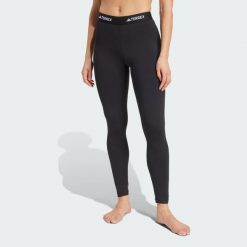 Legginsy bazowe Multi Synthetic Base Layer. Czarne legginsy damskie Adidas, bez wzorów. Za 219.00 zł.