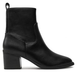 Botki Call It Spring. Czarne botki damskie Call it Spring, bez wzorów, bez obcasa, na słupku, bez zapięcia. Za 299.99 zł.