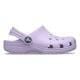 Sandały CROCS CLASSIC CLOG K Fioletowy. Fioletowe sandały damskie Crocs, bez wzorów, z gumy, bez obcasa, bez zapięcia. Za 189.99 zł.
