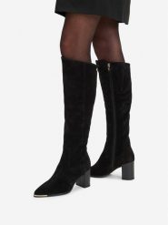 MEXX Kozaki EO-WI44-TUGA-02 Czarny. Czarne kozaki damskie Mexx, bez wzorów, ze skóry, bez obcasa, na słupku, bez zapięcia. Za 629.99 zł.