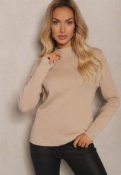 Jasnobeżowy Sweter z Wiskozą ze Stójką Ocieplony od Wewnątrz Gemila. Brązowe swetry nierozpinane damskie Renee, bez wzorów, z jeansu, casualowe, bez kołnierzyka, bez ramiączek. Za 79.99 zł.