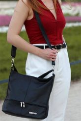 Beltimore skórzany pasek damski klamra serce modna D63 : Kolory - czarny, Rozmiar pasków - r.95-110 cm. Czarne paski damskie bez wzorów. Za 47.90 zł.