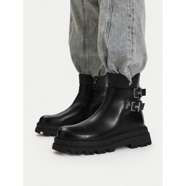 Botki G-Star. Czarne botki damskie G-Star, bez wzorów, retro, bez obcasa, na płaskiej podeszwie, bez zapięcia. Za 249.99 zł.