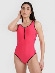 4F Kostium kąpielowy jednoczęściowy damski - różowy XS. Czerwone szorty damskie 4F, bez wzorów, z elastanu, eleganckie. Za 149.99 zł.