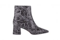 Botki Bayla-188 006 Jaszczurka Szary, Skóra naturalna - 37. Szare botki damskie Bayla, bez wzorów, z materiału, eleganckie, bez obcasa, na obcasie, bez zapięcia. W wyprzedaży za 149.00 zł.