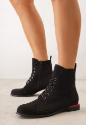 Czarne Botki Trzewiki VICES z Ażurową Cholewką Bissen. Czarne botki damskie Born2be, z aplikacjami, z dzianiny, biznesowe, bez obcasa, na płaskiej podeszwie, bez zapięcia. Za 129.99 zł.