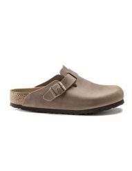 Klapki męskie Birkenstock Boston. Brązowe klapki męskie Birkenstock, bez wzorów, z materiału, bez zapięcia. Za 567.65 zł.