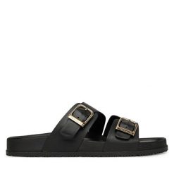 Klapki Tamaris. Czarne klapki damskie Tamaris, bez wzorów, bez obcasa, bez zapięcia. Za 189.99 zł.