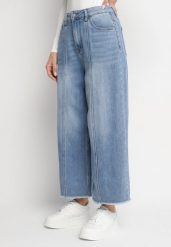 Niebieskie Jeansy Szwedy z Wysokim Stanem i Ozdobnym Przeszyciem Kleffia. Niebieskie jeansy damskie Born2be, bez wzorów, z jeansu, eleganckie, z podwyższonym stanem. Za 49.99 zł.