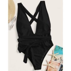 Strój kąpielowy jednoczęściowy z wiązaniem odporny na słońce i wodę Merralee. Czerwone stroje kąpielowe damskie Intica, l, bez wzorów, z materiału. Za 149.00 zł.