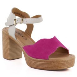 Skórzane sandały na obcasie różowo-beżowe Vinceza 26-66943. Brązowe sandały damskie VINCEZA, bez wzorów, z materiału, bez obcasa, na obcasie, bez zapięcia. Za 199.99 zł.