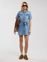 Sukienka damska mini jeansowa z krótkim rękawem niebieska Josie 304. Niebieskie sukienki damskie BIG STAR, na lato, l, bez wzorów, z denimu, klasyczne, bez kołnierzyka, bez ramiączek, mini, dopasowane. W wyprzedaży za 159.99 zł.