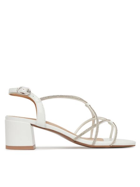 Clara Barson Sandały WS24055-03 Biały. Białe sandały damskie Clara Barson, bez wzorów, ze skóry, bez obcasa, na słupku, bez zapięcia. Za 89.99 zł.