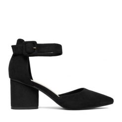 Czółenka DeeZee. Czarne czółenka damskie DeeZee, bez wzorów, bez obcasa, bez zapięcia. Za 139.99 zł.