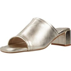 Sandały UNISA KEFIR LMT Złoty. Żółte sandały damskie Unisa, bez wzorów, ze skóry, bez obcasa, bez zapięcia. Za 463.99 zł.