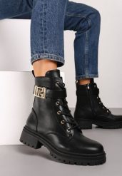 Czarne Botki Workery na Płaskiej Podeszwie Ozdobione Paskiem z Klamrą Betida. Czarne botki damskie Renee, bez wzorów, z jeansu, biznesowe, bez obcasa, na płaskiej podeszwie, bez zapięcia. Za 149.99 zł.