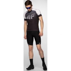 Koszulka rowerowa męska RKM151 - głęboka czerń. T-shirty męskie 4F, m, bez wzorów, bez kołnierzyka, bez ramiączek. W wyprzedaży za 69.99 zł.