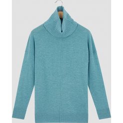 Sweter w kolorze turkusowym. Niebieskie swetry nierozpinane damskie Rodier, s, bez wzorów, bez kołnierzyka, bez ramiączek. W wyprzedaży za 152.95 zł.