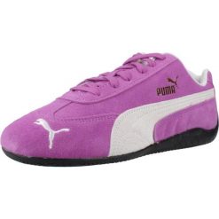 Buty PUMA YELLOW SPEEDCAT OG Fioletowy. Fioletowe obuwie trekkingowe damskie Puma, ze skóry, bez zapięcia. Za 361.08 zł.