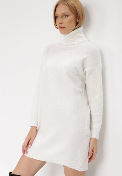 Biała Sukienka Dzianinowa Classificator. Białe sukienki damskie Born2be, na co dzień, na jesień, l, bez wzorów, z dzianiny, bez kołnierzyka, bez ramiączek, proste. Za 139.99 zł.