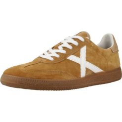 Buty MUNICH BARRU 160 Żółty. Żółte buty zimowe męskie munich, bez wzorów, z tkaniny, bez obcasa, bez zapięcia. Za 415.99 zł.