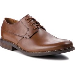 Półbuty CLARKS - Becken Plain 261241757 Tan Leather. Buty wizytowe męskie marki Clarks. Za 319.00 zł.