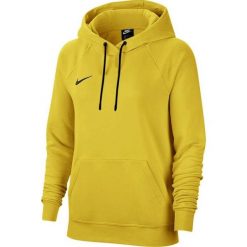 Nike Bluza damska Nike Park 20 Hoodie żółta CW6957 719 XL. Żółte bluzy damskie Nike, xl, bez wzorów, bez ramiączek, bez kaptura. Za 195.78 zł.
