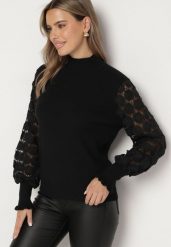 Czarny Sweter Półgolf z Wiskozą i Ażurowymi Rękawami Liariel. Czarne swetry nierozpinane damskie Born2be, na zimę, w ażurowe wzory, z wiskozy, bez kołnierzyka, bez ramiączek. Za 89.99 zł.