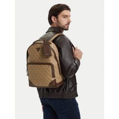 Plecak podróżny Guess. Brązowe plecaki męskie Guess, z aplikacjami. Za 499.99 zł.