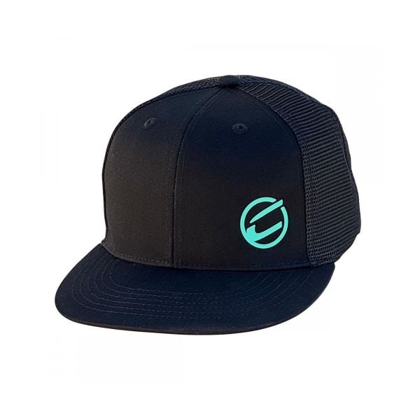 Czapka Chase. Czarne czapki damskie CHASE, bez wzorów, sportowe. Za 141.00 zł.