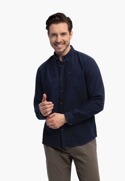 Granatowa koszula K-SOL. Niebieskie koszule męskie Volcano, na wiosnę, m, bez wzorów, z bawełny, biznesowe, bez kołnierzyka, bez ramiączek. Za 149.99 zł.