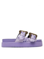 Versace Jeans Couture Klapki 80VA3SM1 ZS366 338 Fioletowy. Fioletowe klapki damskie Versace Jeans Couture, bez wzorów, z jeansu, bez obcasa, bez zapięcia. Za 799.99 zł.