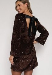 Brązowa Cekinowa Sukienka z Odkrytymi Plecami i Wiązaniem Diadina. Brązowe sukienki damskie Born2be, na imprezę, z aplikacjami, z elastanu, eleganckie, bez kołnierzyka, bez ramiączek. Za 159.99 zł.
